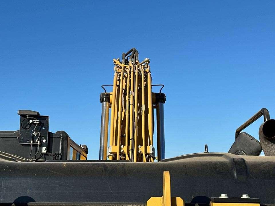 Caterpillar 323FLN Photo 12