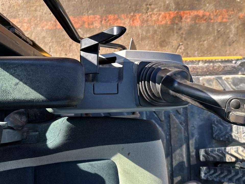 Caterpillar 323FLN Photo 17