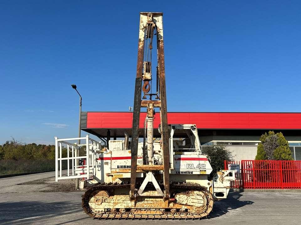 Liebherr RL42B Photo 2