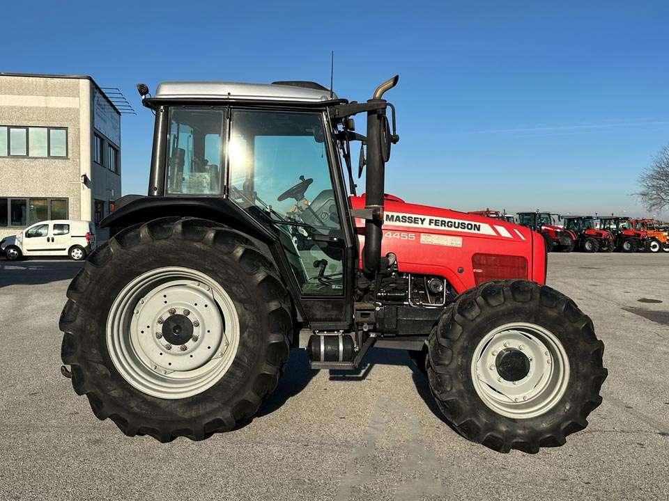 Massey Ferguson 4455 4X4 Photo 21