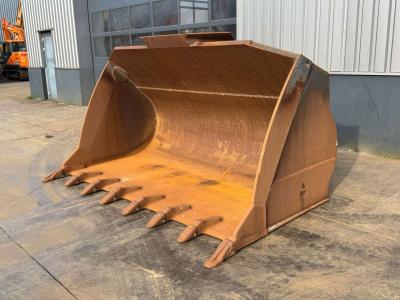 Zeppelin WP-125.40-300 ISO Volvo L150/180/220 sold by Big Machinery