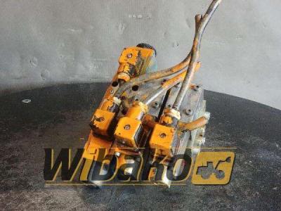 Case 688 sold by Wibako