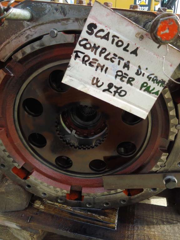 Rear axle housing for Fiat Hitachi W270 Photo 2