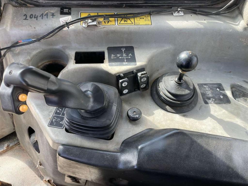 Caterpillar D6TLGP Photo 23