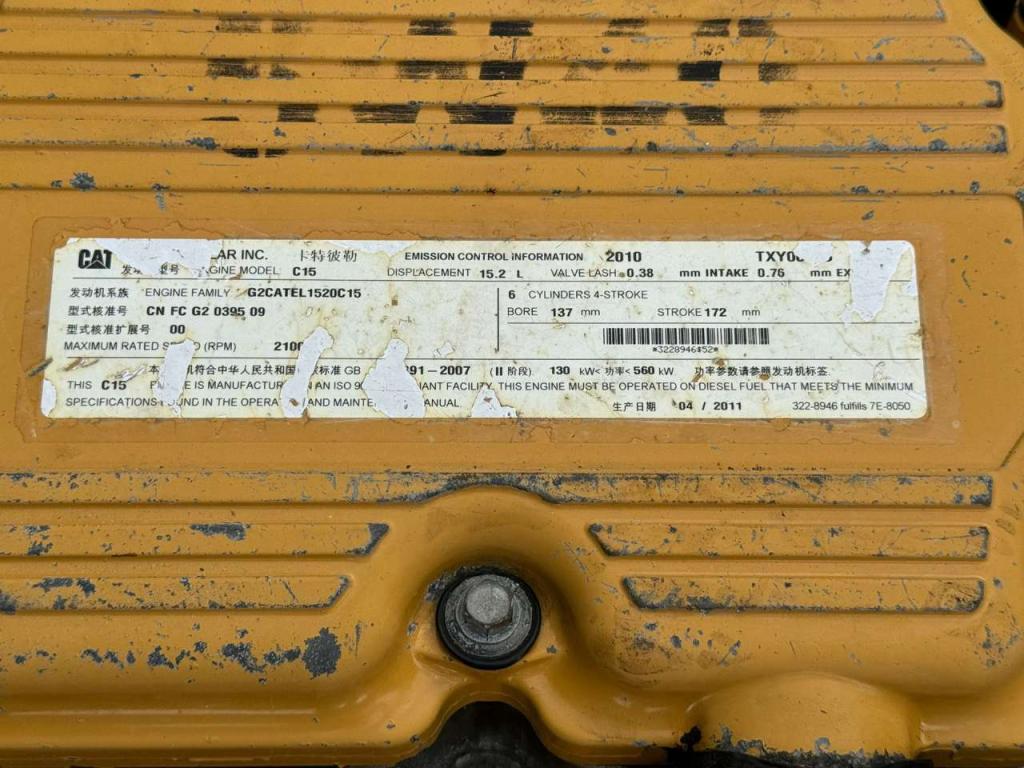 Caterpillar 740B Photo 28