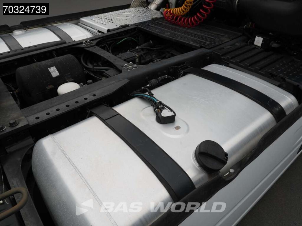 Ford F-Max 500 4X2 Retarder 2x Tank Navi Photo 17