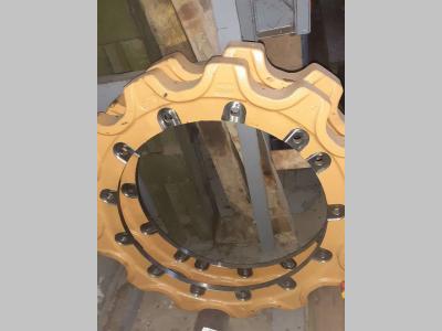 Sprocket for Case 1650M sold by Fratelli Zenzalari S.r.l.