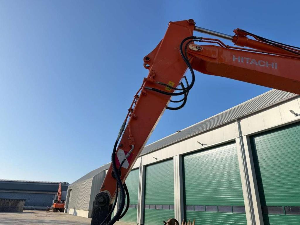 Hitachi ZX 130 W ZX130W - Grapple Photo 15