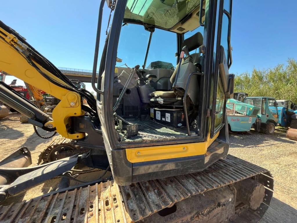 Yanmar SV100-2A-2PB Photo 14