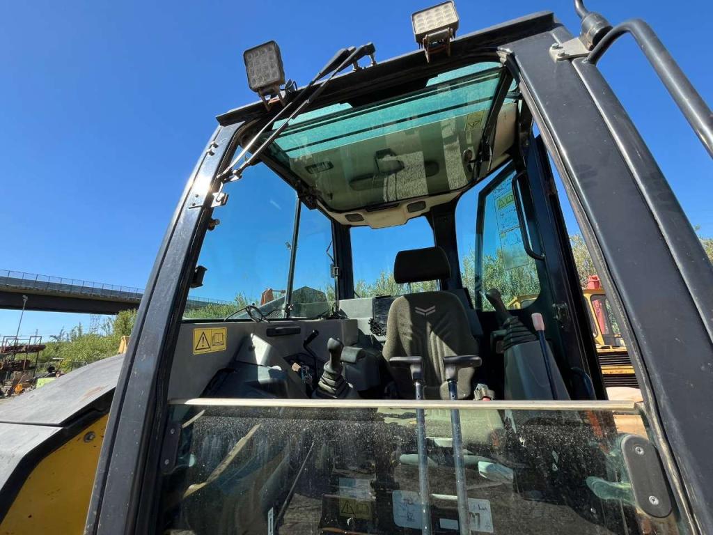 Yanmar SV100-2A-2PB Photo 6