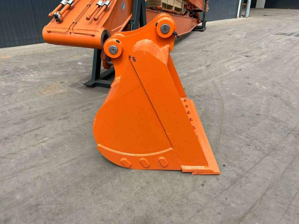 Long reach arm for Hitachi ZX210 18m Set Photo 11
