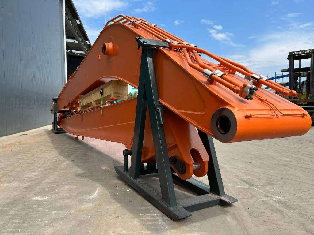 Long reach arm for Hitachi ZX210 18m Set Photo 2