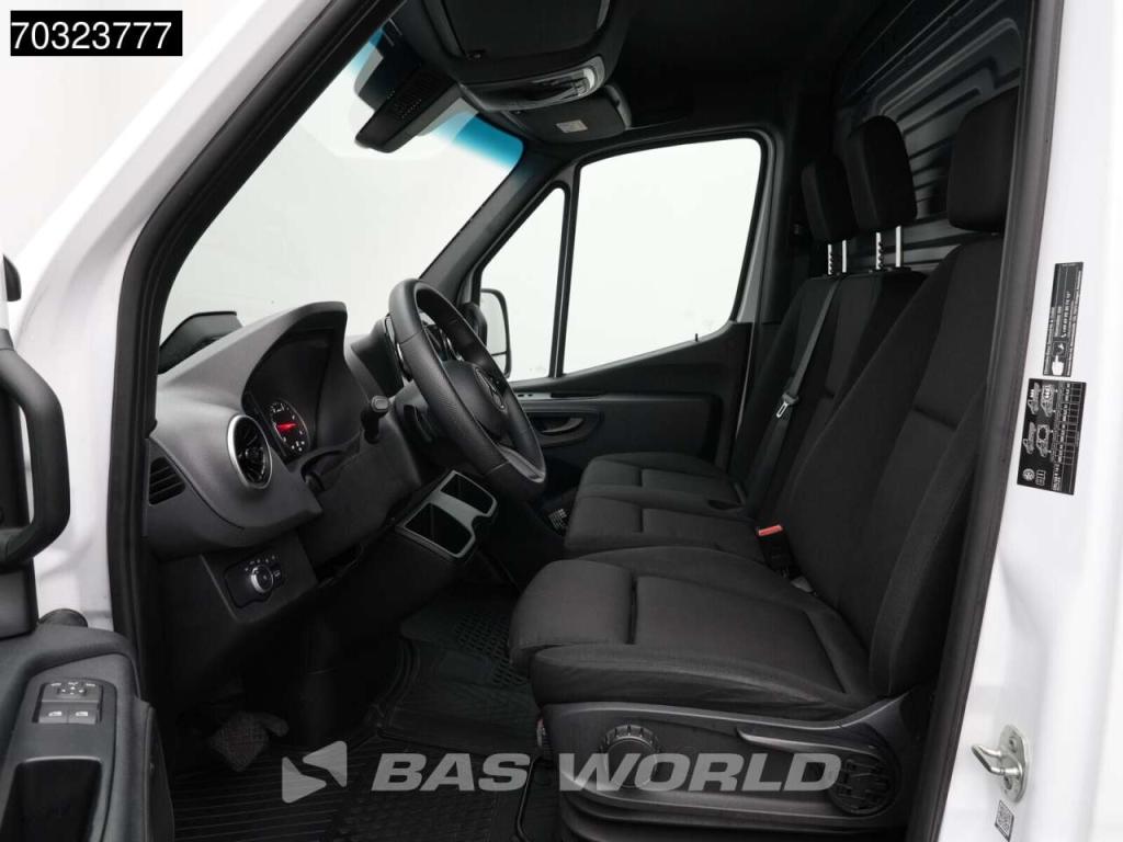 Mercedes-Benz Sprinter 317 CDI 2025-Model Automaat L2H2 170PK LED Xenon Navi Airco Cruise Camera MBUX CarPlay Par Photo 12