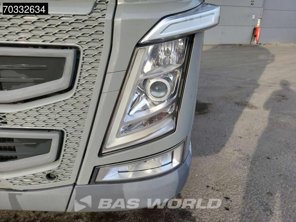 Volvo FH 460 FH 4X2 ADR I-ParkCool ACC PTO Photo 12