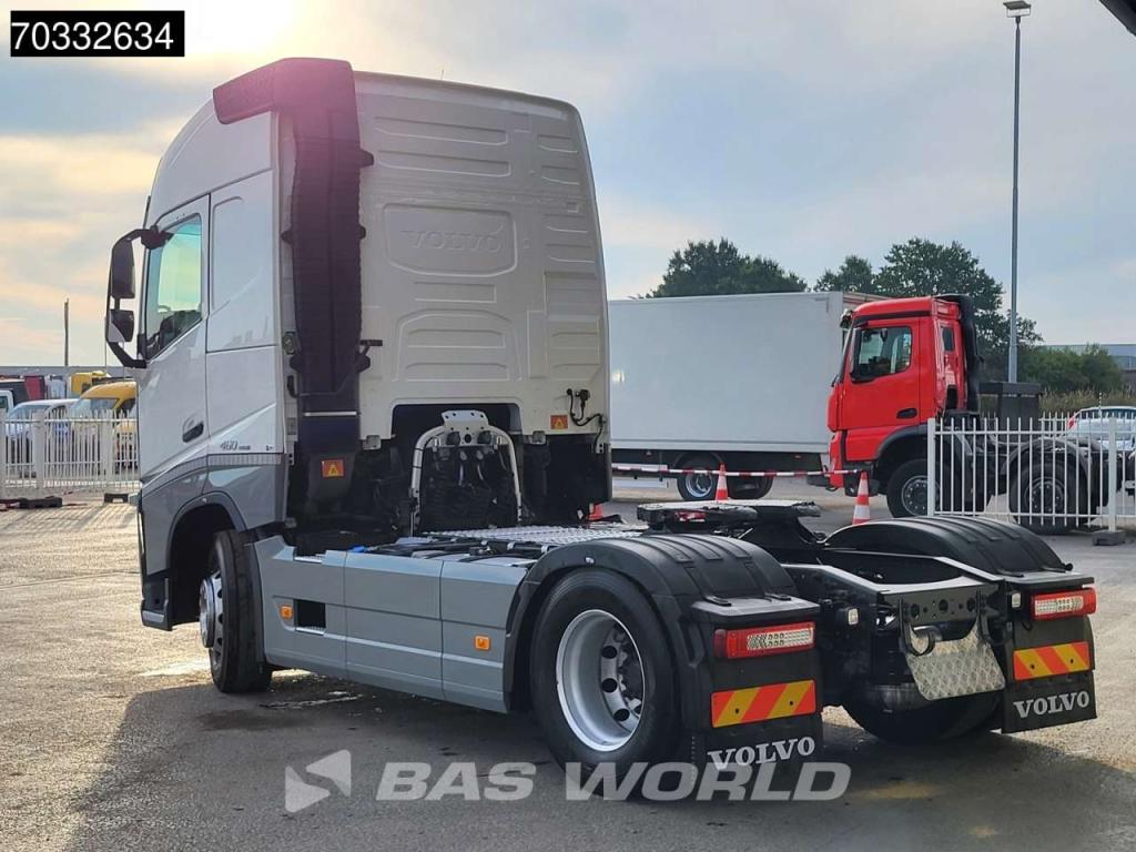 Volvo FH 460 FH 4X2 ADR I-ParkCool ACC PTO Photo 2