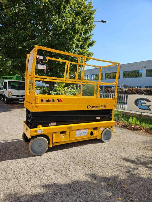 Haulotte Compact 10 N Photo 1