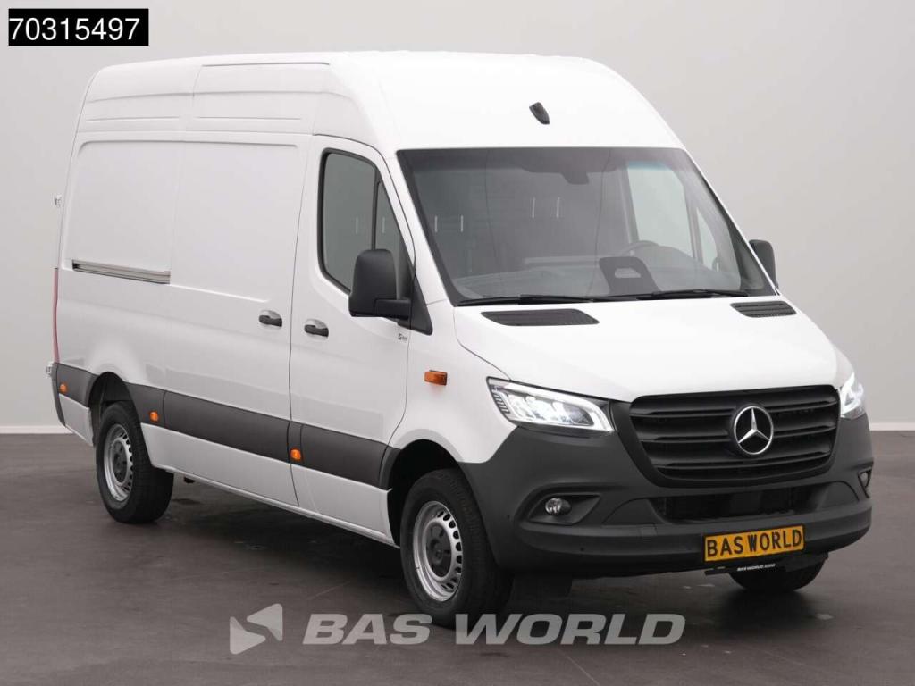 Mercedes-Benz Sprinter 317 CDI Nieuw Model Automaat 170PK L2H2 LED Navi Airco Cruise Camera Parkeersensoren 10inc Photo 7