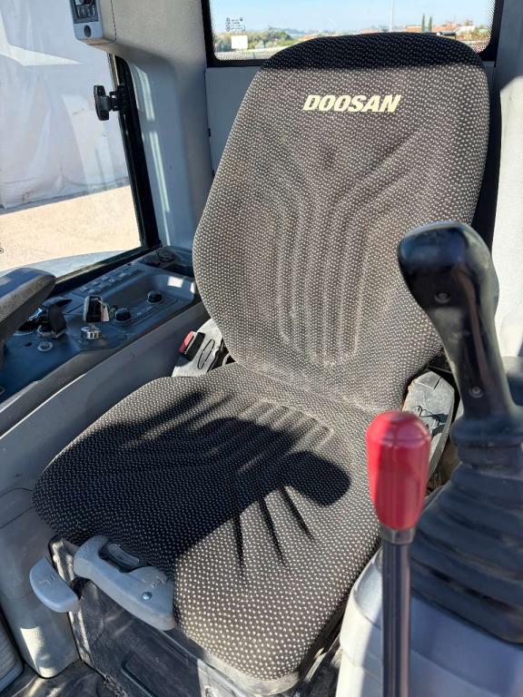 Develon DX35Z-7 Photo 2
