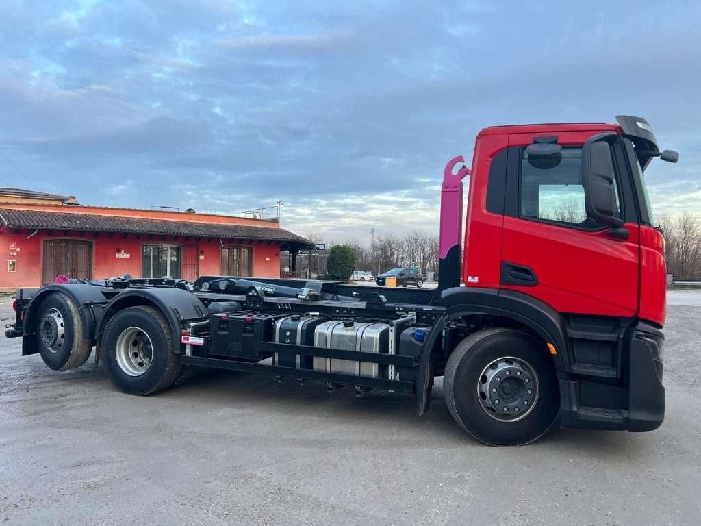 Iveco X-WAY AD260 SCARRABILE Photo 5