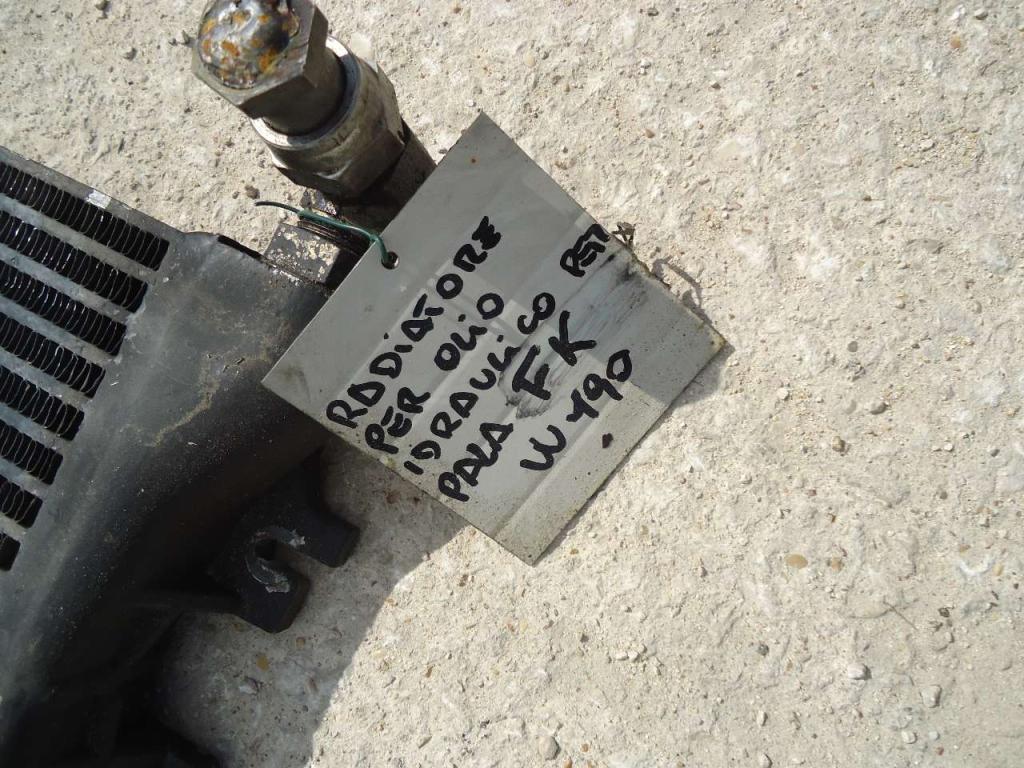 Hydraulic oil cooler for Fiat Kobelco W190 Photo 4