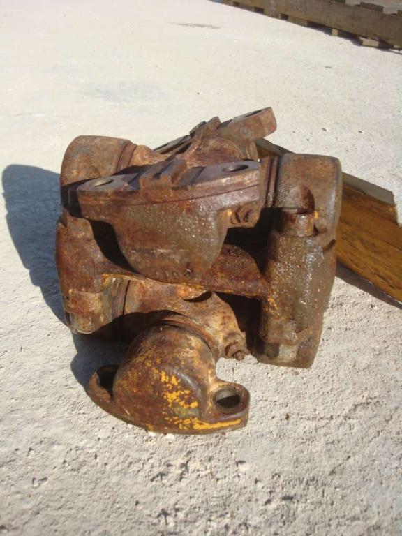 Transmission joint for Fiat Allis FL20 - FD20 Photo 2
