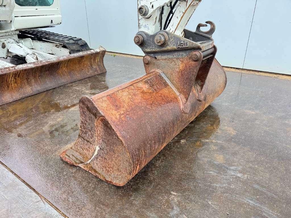 Mecalac 10MCR - Many extra attachments! Auto Lube Photo 18