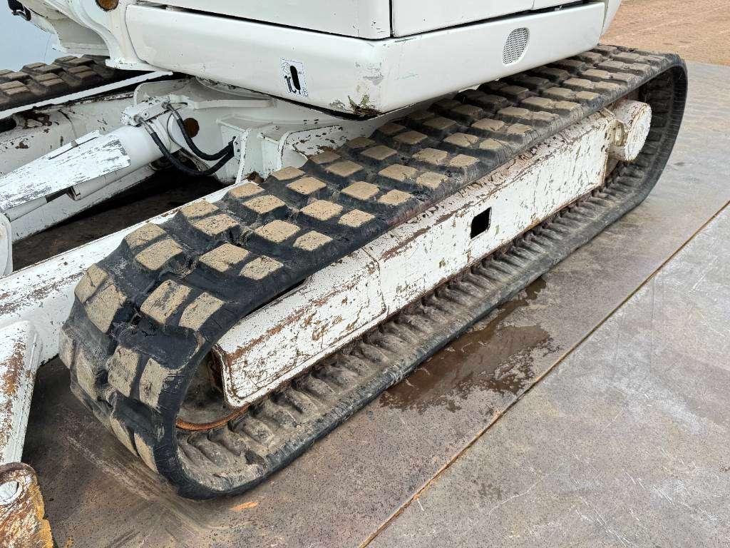 Mecalac 10MCR - Many extra attachments! Auto Lube Photo 26