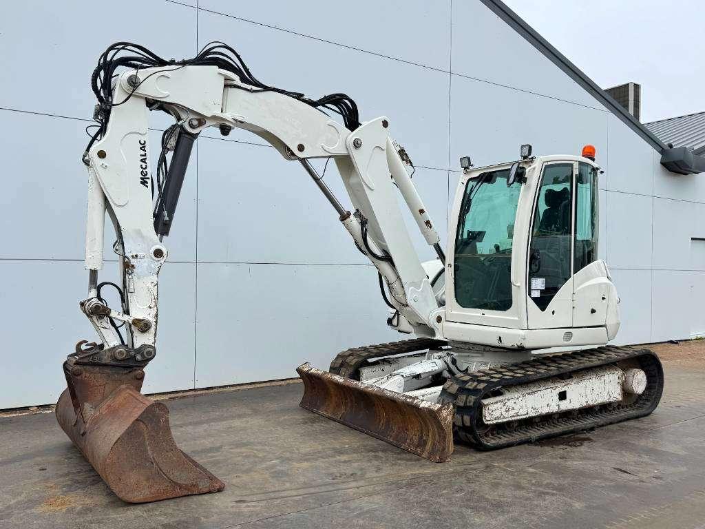 Mecalac 10MCR - Many extra attachments! Auto Lube Photo 4