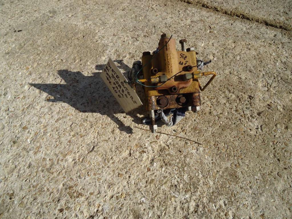 Steering clutch distributor for Fiat Allis FL10E Photo 4