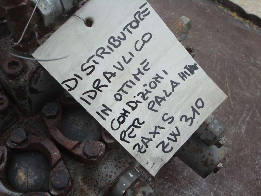 Hydraulic distributor for Hitachi ZW310 Photo 7
