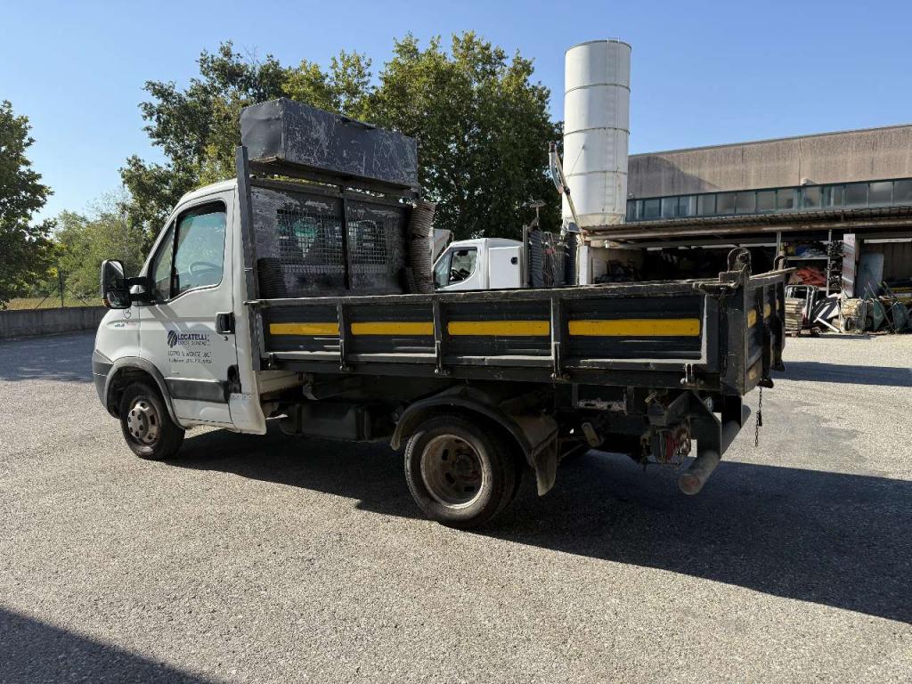 Iveco DAILT 35E4 Photo 5