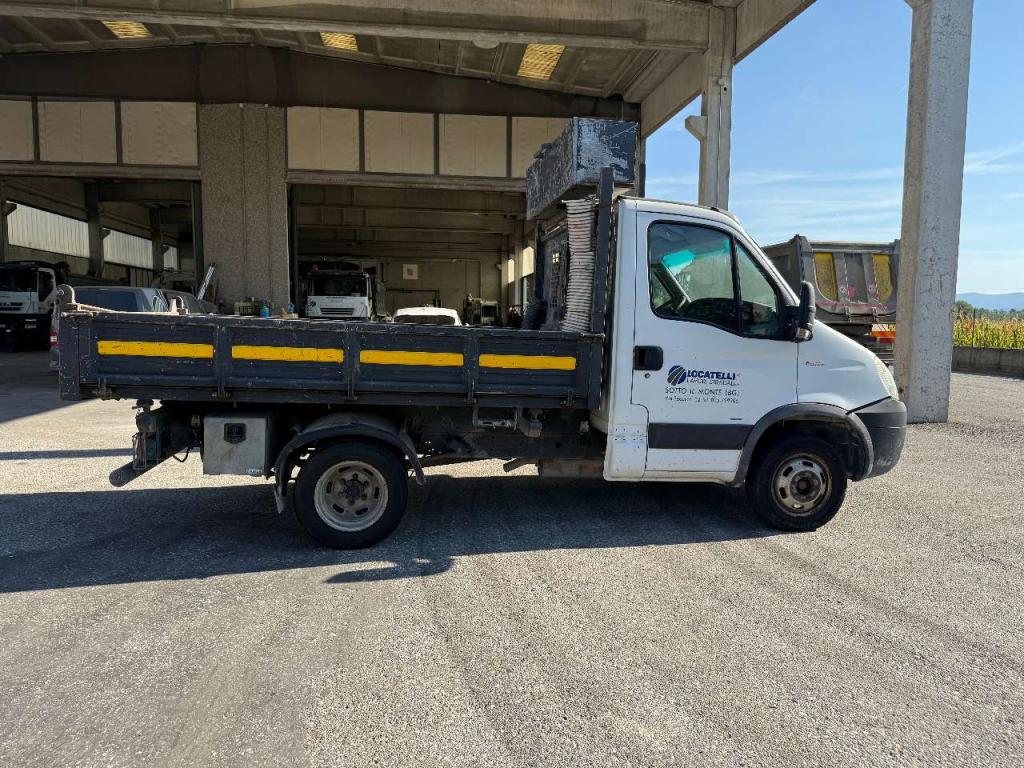 Iveco DAILT 35E4 Photo 7