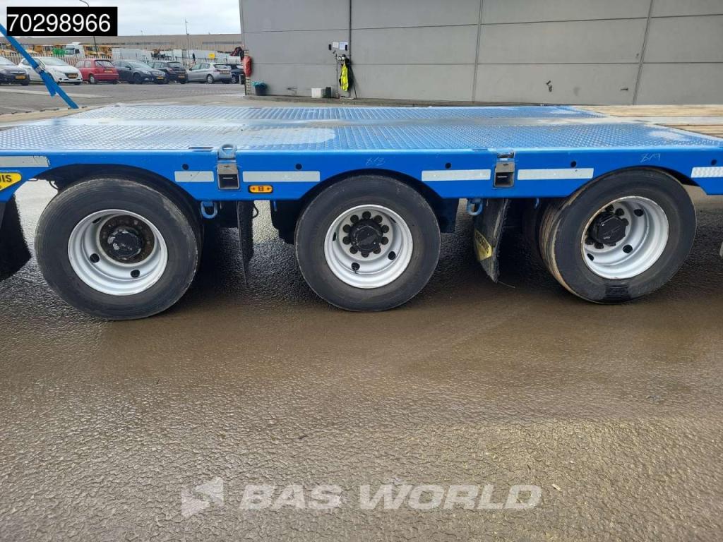 Broshuis 3ASD-18-30/0 Lift + Steering Axle Hydraulic Ramps Photo 14