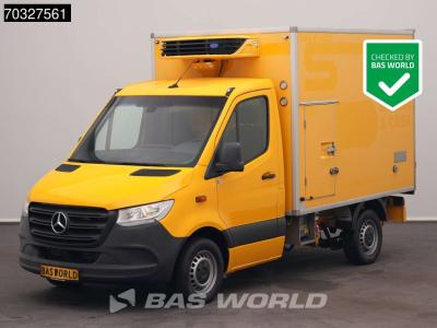 Mercedes Sprinter 314 CDI Bakwagen Gekoeld Vriezer Automaat Carrier Xarios 300 230V Stekker Achterdeuren Air sold by BAS World B.V.