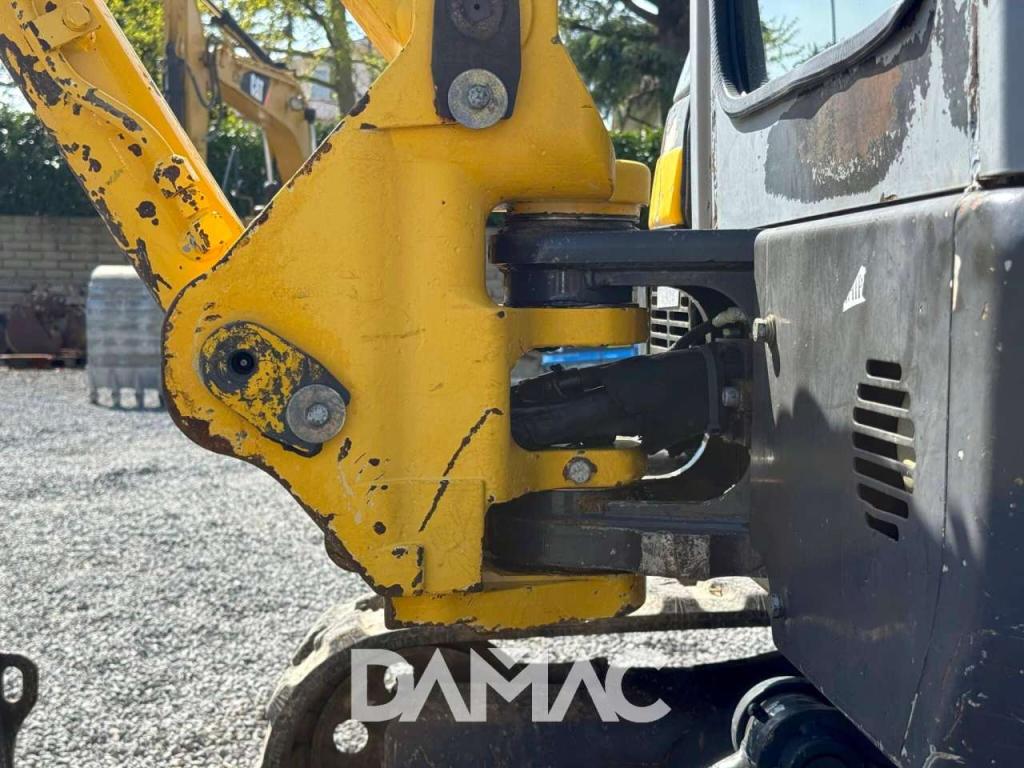 New Holland E35.2SR Photo 13