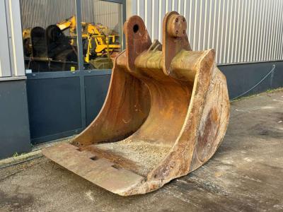 Lehnhoff HH8-1600 Liebherr sold by Big Machinery