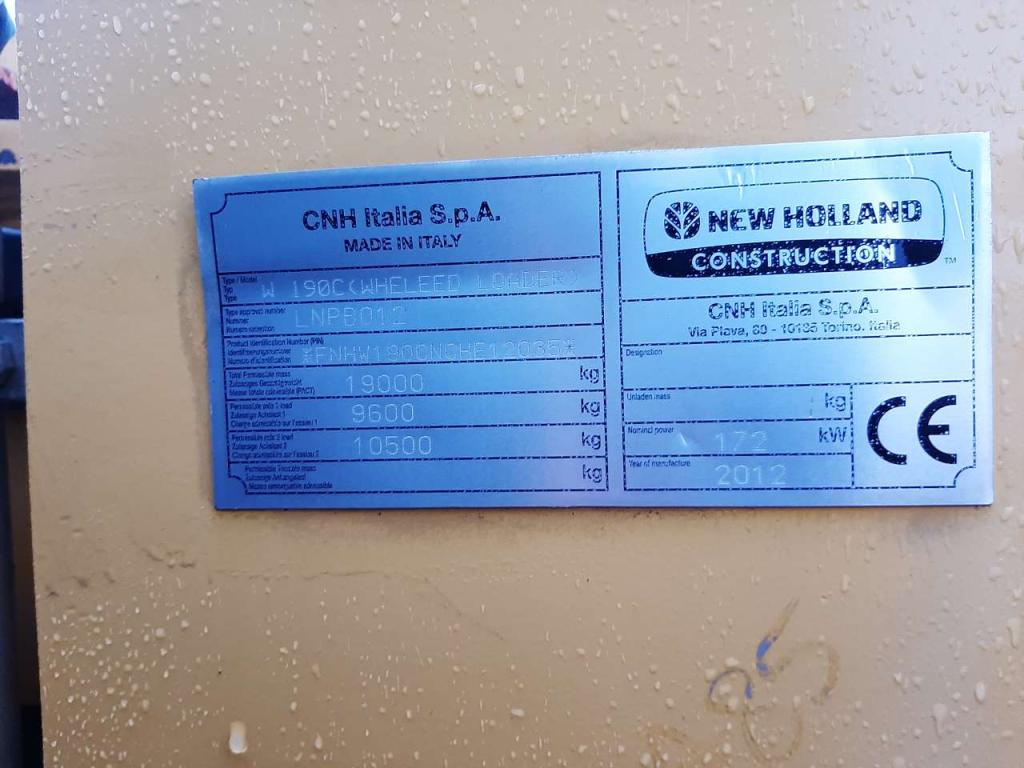 New Holland W190C Photo 6