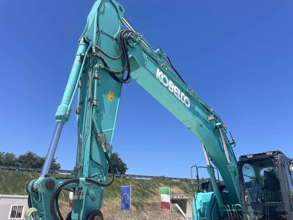 Kobelco SK 230 SRLC-5 Photo 6
