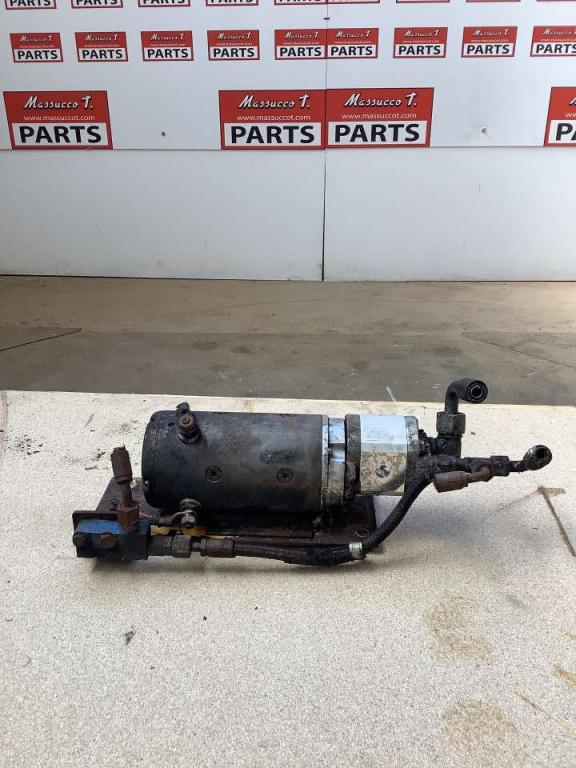 Hydraulic pump for Caterpillar 924G - Ausiliaria Photo 2