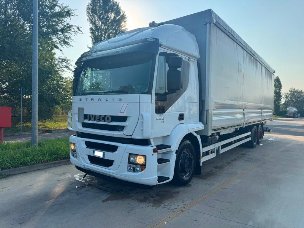 Iveco STRALIS 400 Photo 2