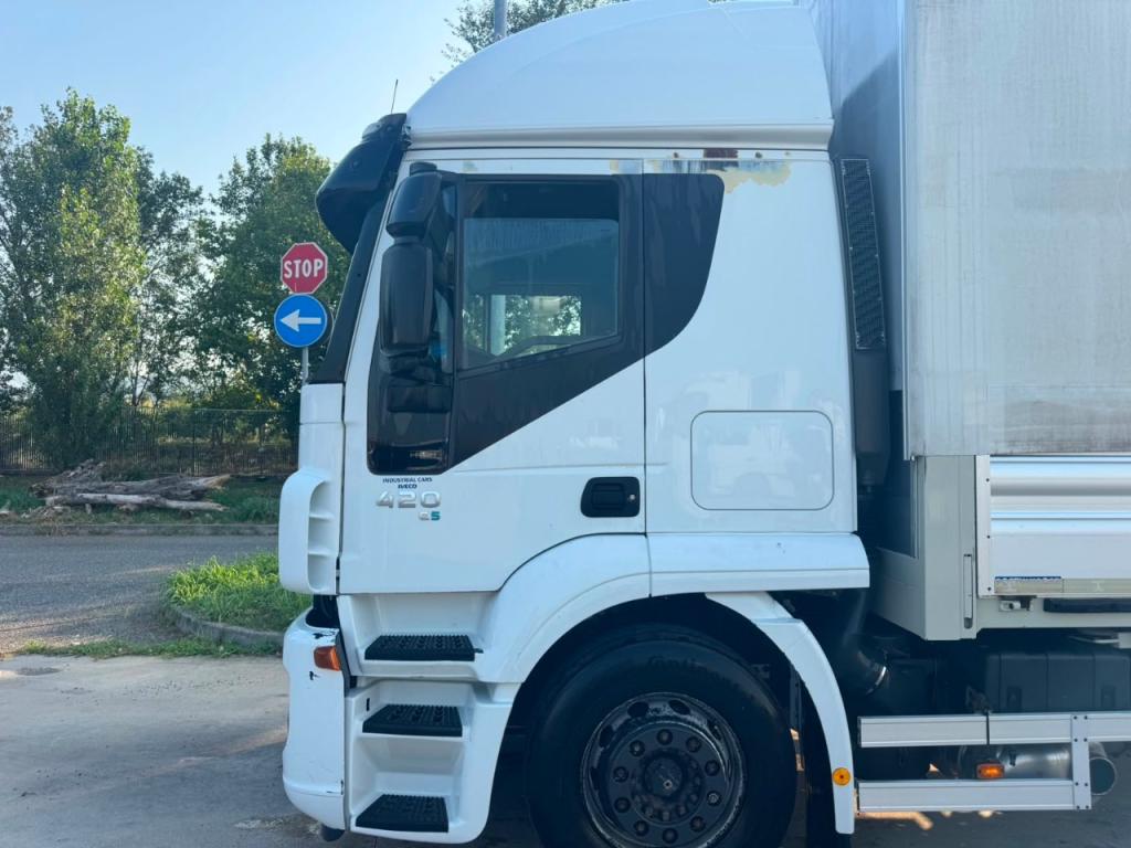 Iveco STRALIS 400 Photo 5