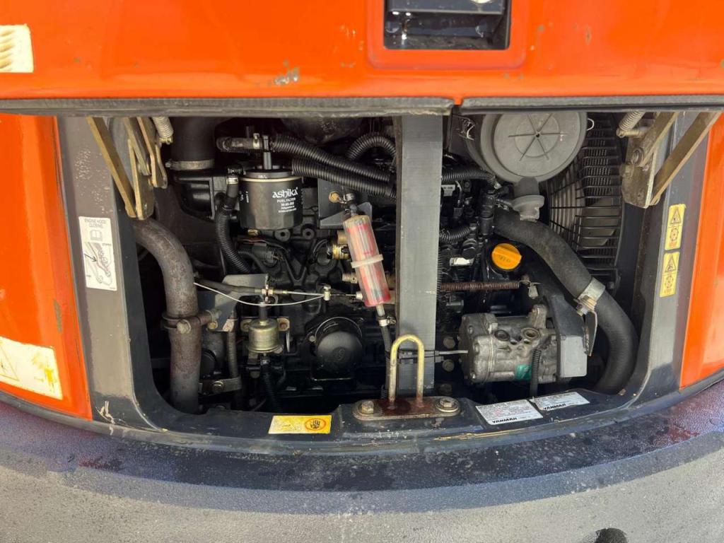 Hitachi ZX40U-2CLR Photo 10