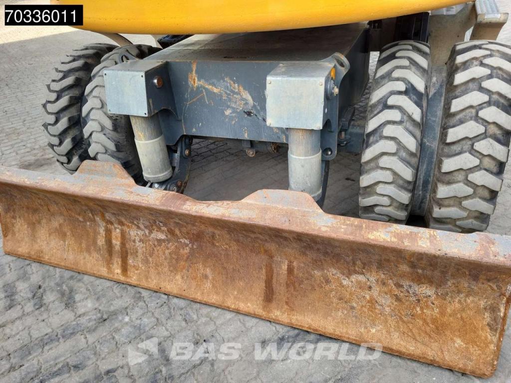 Liebherr A918 Photo 26
