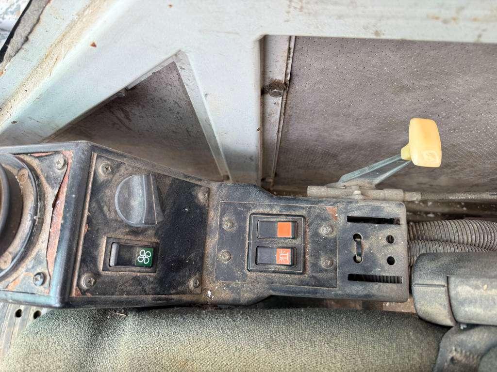 SMC CX-8T - 14 Meter - 8 TON Photo 12