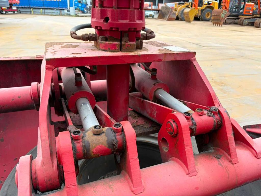 Eurograb BOP C4  clamshell grapple Photo 10