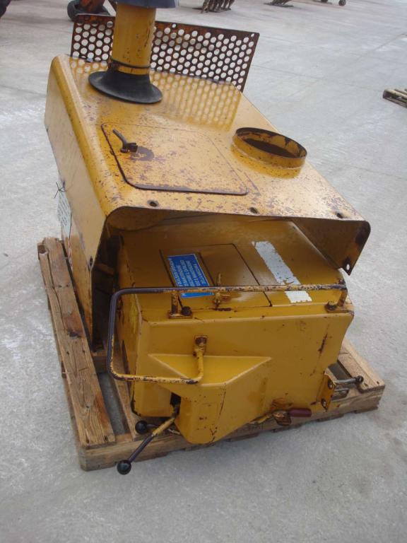 Hood and body panel for Fiat Allis FL10C Photo 3