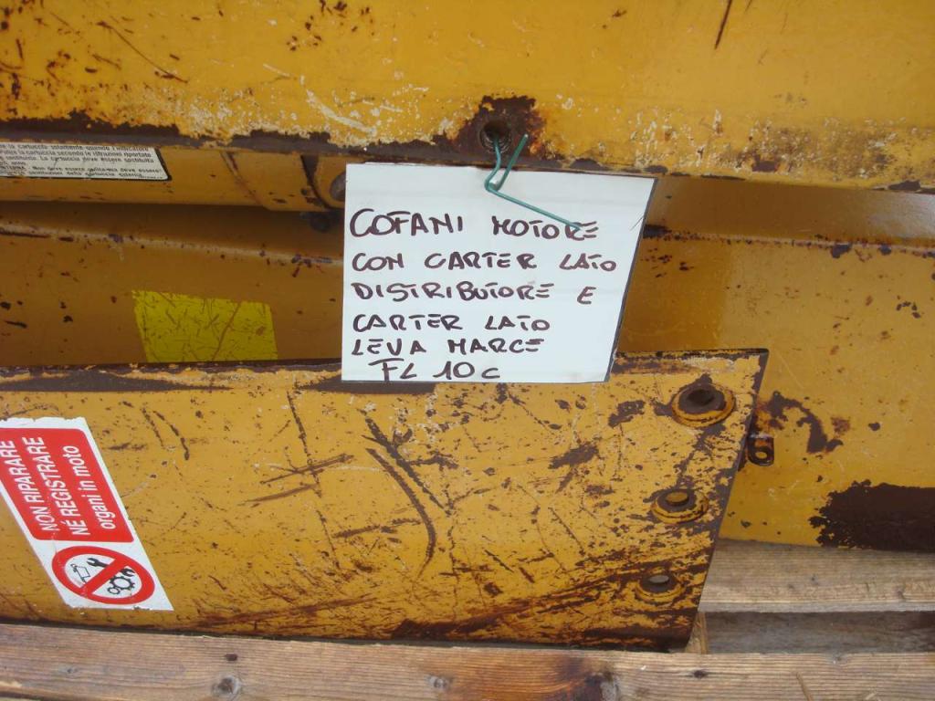 Hood and body panel for Fiat Allis FL10C Photo 5