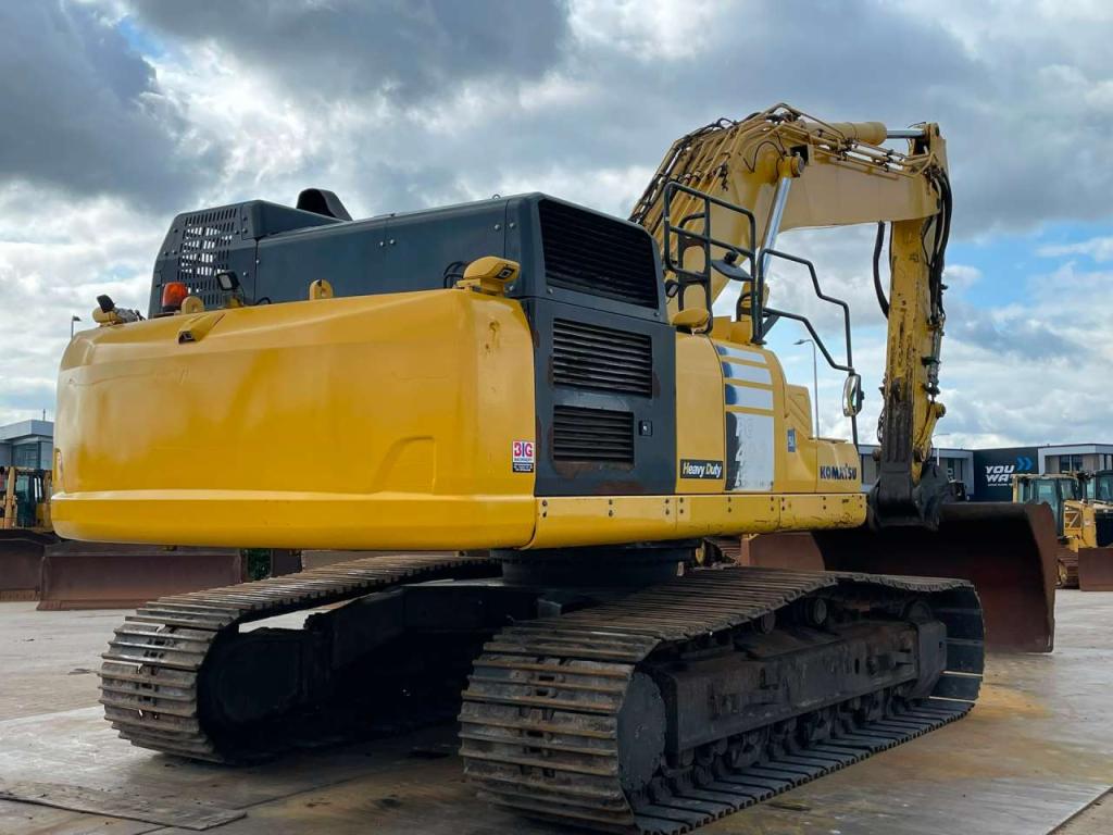Komatsu PC490LC-11E0 Photo 5