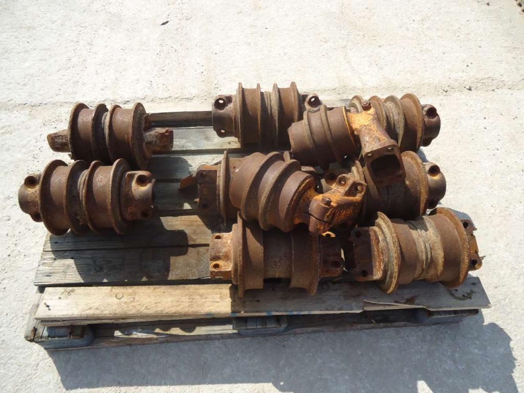 Upper and lower rollers for Fiat Allis FL9 Photo 1