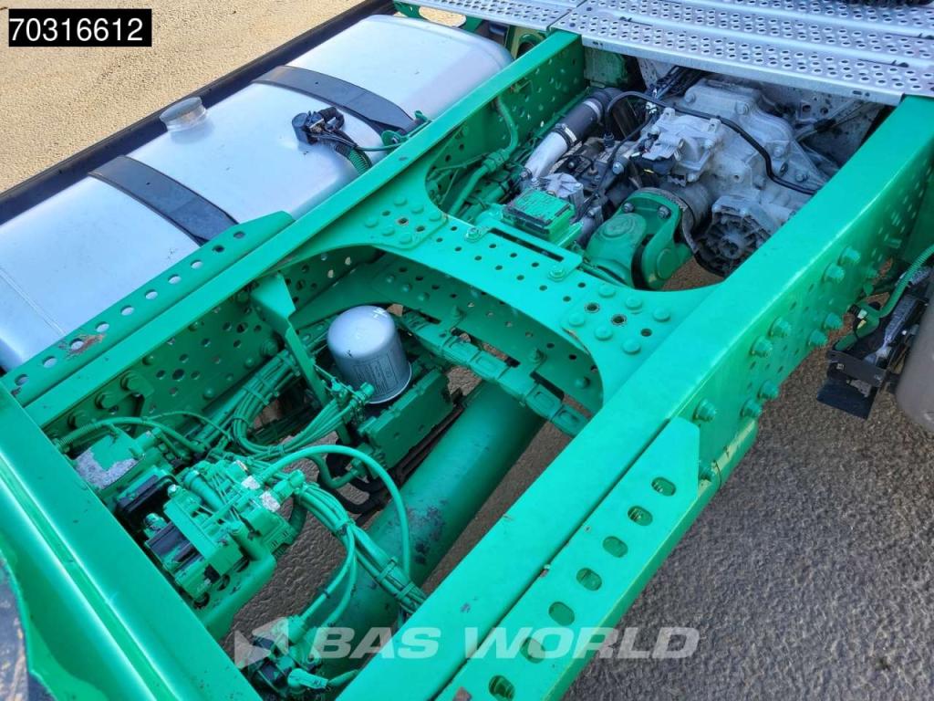 Mercedes-Benz Actros 1851 4X2 StreamSpace Retarder Photo 15